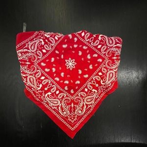 Red strapless bandana top.